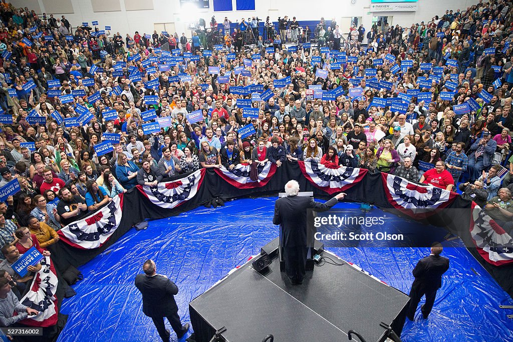 Bernie Sanders Campaigns In Indiana