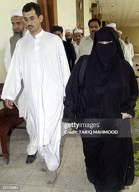Pakistan Raz Muhammad Raz Muhammad Photos and Premium High Res Pictures - Getty Images