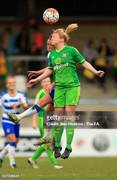 Rachel Furness of Sunderland and Laura-May Walkley of Reading during the WSL 1 match between Reading FC Women and Sunderland AFC Ladies on May 2,...