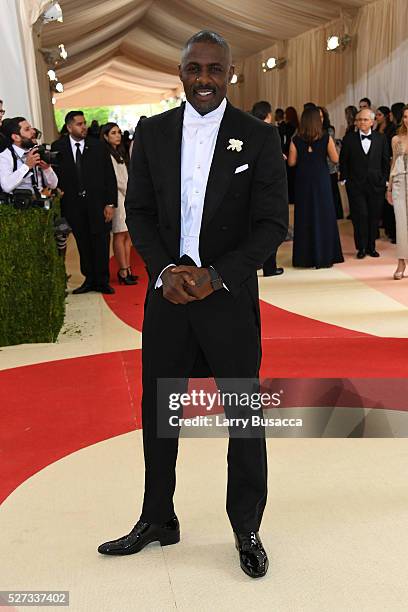 Idris Elba attends the "Manus x Machina: Fashion In An Age Of Technology" Costume Institute Gala at Metropolitan Museum of Art on May 2, 2016 in New...