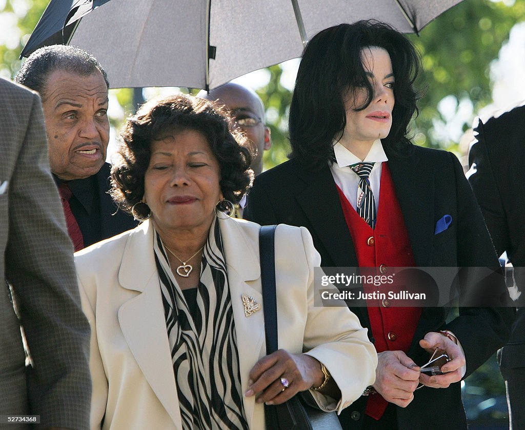 Michael Jackson Court Case Continues