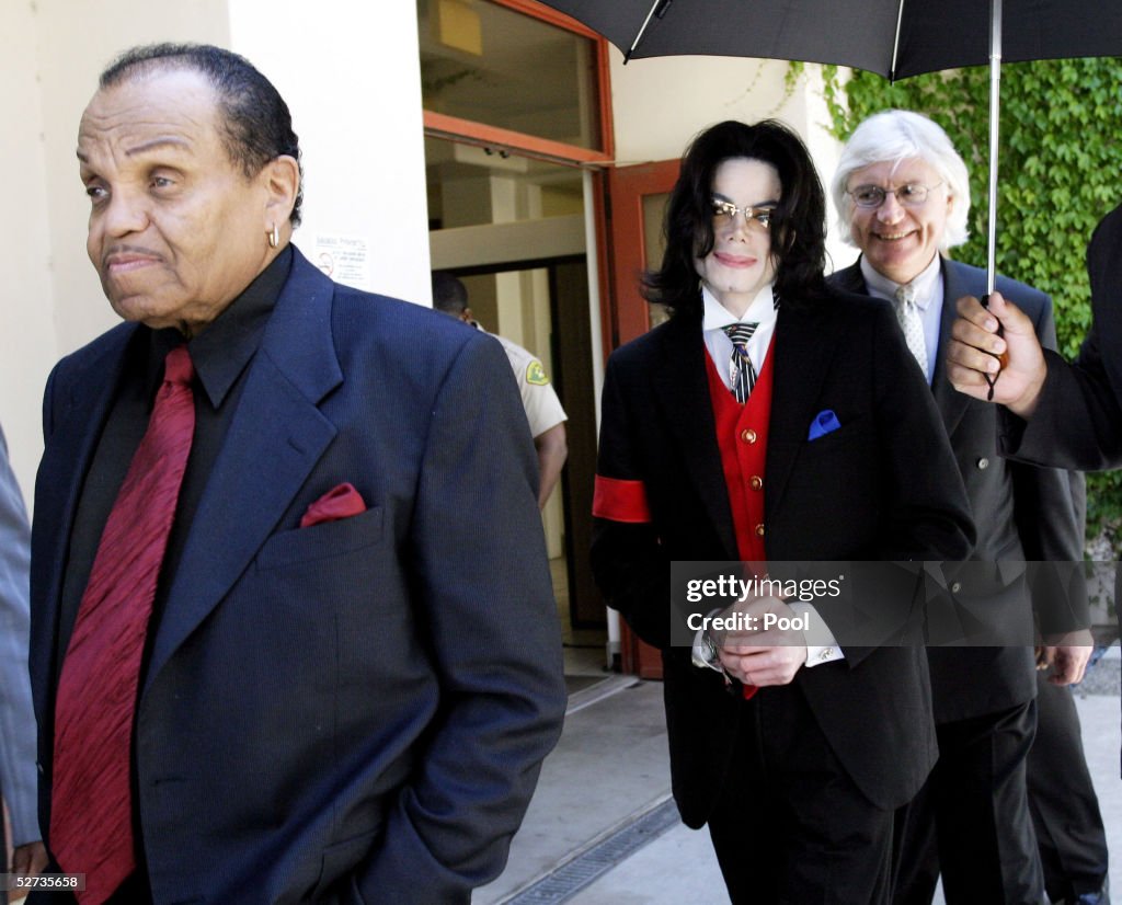 Michael Jackson Court Case Continues
