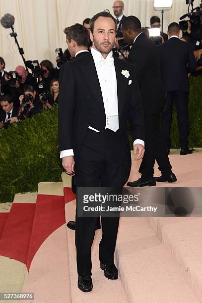 Tom Ford attends the "Manus x Machina: Fashion In An Age Of Technology" Costume Institute Gala at Metropolitan Museum of Art on May 2, 2016 in New...