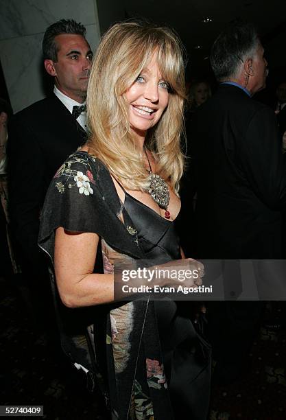 Actress Goldie Hawn attends the White House Correspondents dinner at the Washington Hilton Hotel April 30, 2005 in Washington D.C.