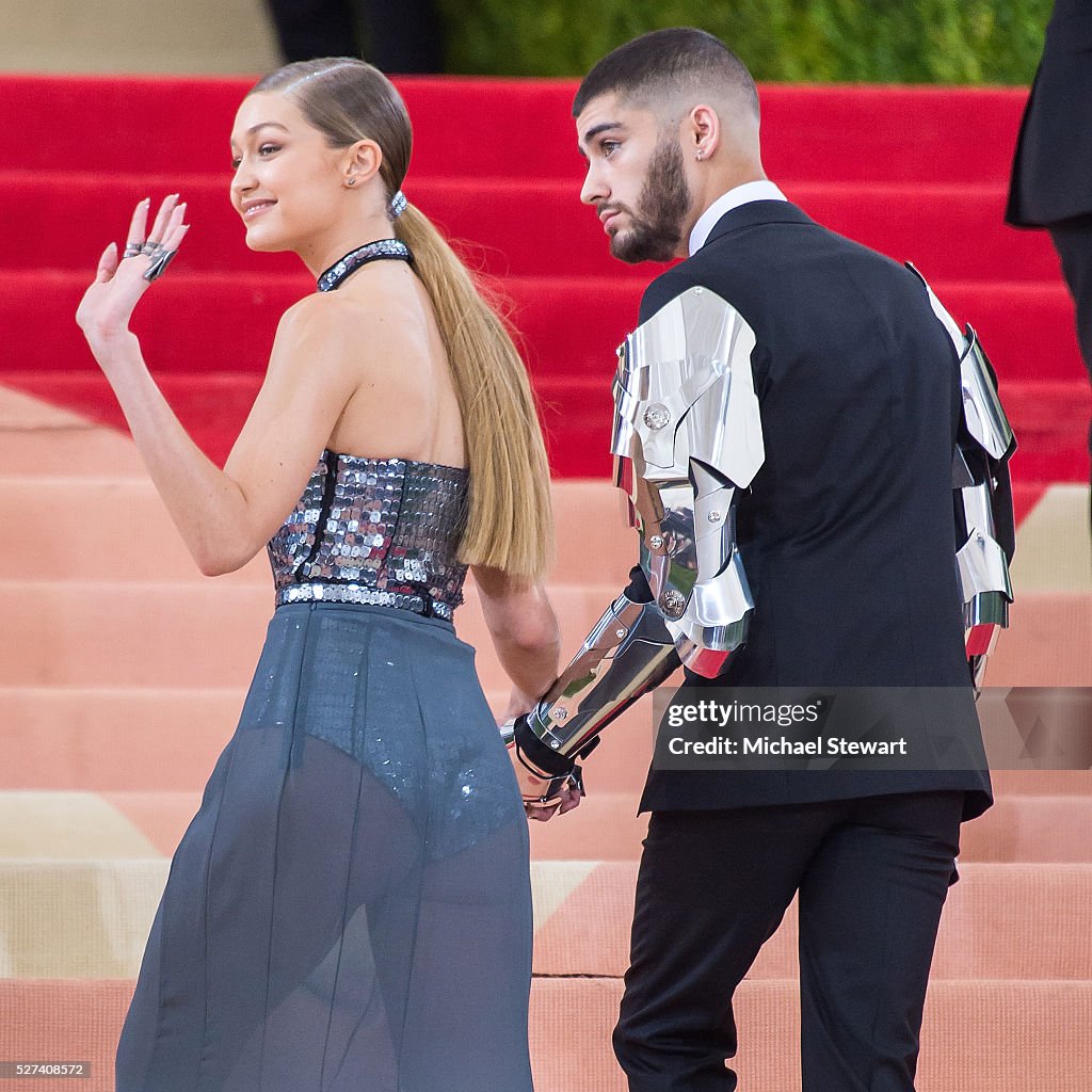"Manus x Machina: Fashion In An Age Of Technology" Costume Institute Gala - Outside Arrivals