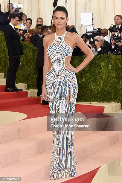 Kendall Jenner attends the "Manus x Machina: Fashion In An Age Of Technology" Costume Institute Gala at Metropolitan Museum of Art on May 2, 2016 in...