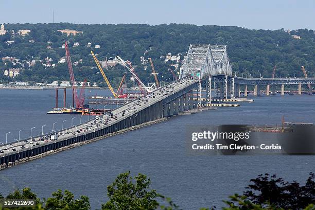 Construction work underway on a new NY Bridge to replace the deteriorating structure of the Tappan Zee Bridge which crosses the Hudson River in the...