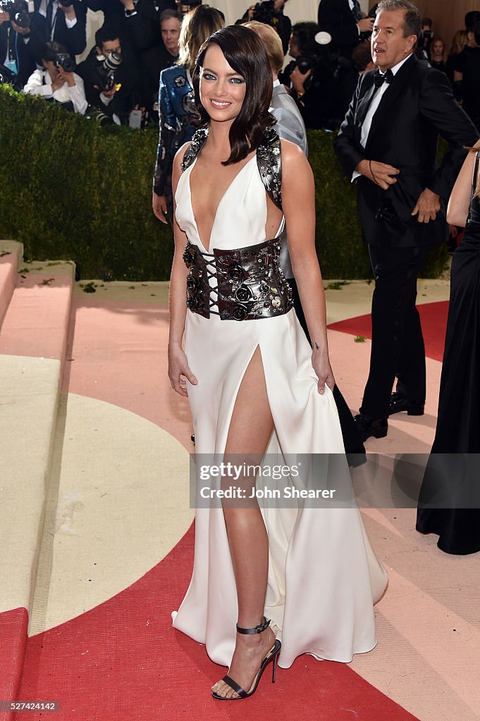 "Manus x Machina: Fashion In An Age Of Technology" Costume Institute Gala