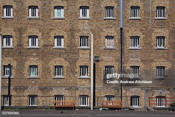 View of D wing from the exercise yard at Wandsworth Prison. HMP Wandsworth in South West London was built in 1851 and is one of the largest prisons...