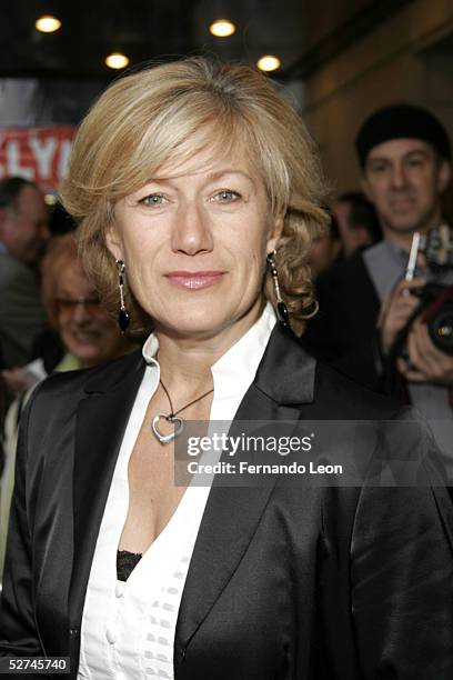 Jane Atkinson Actress Jayne Atkinson Photos and Premium High Res Pictures - Getty Images