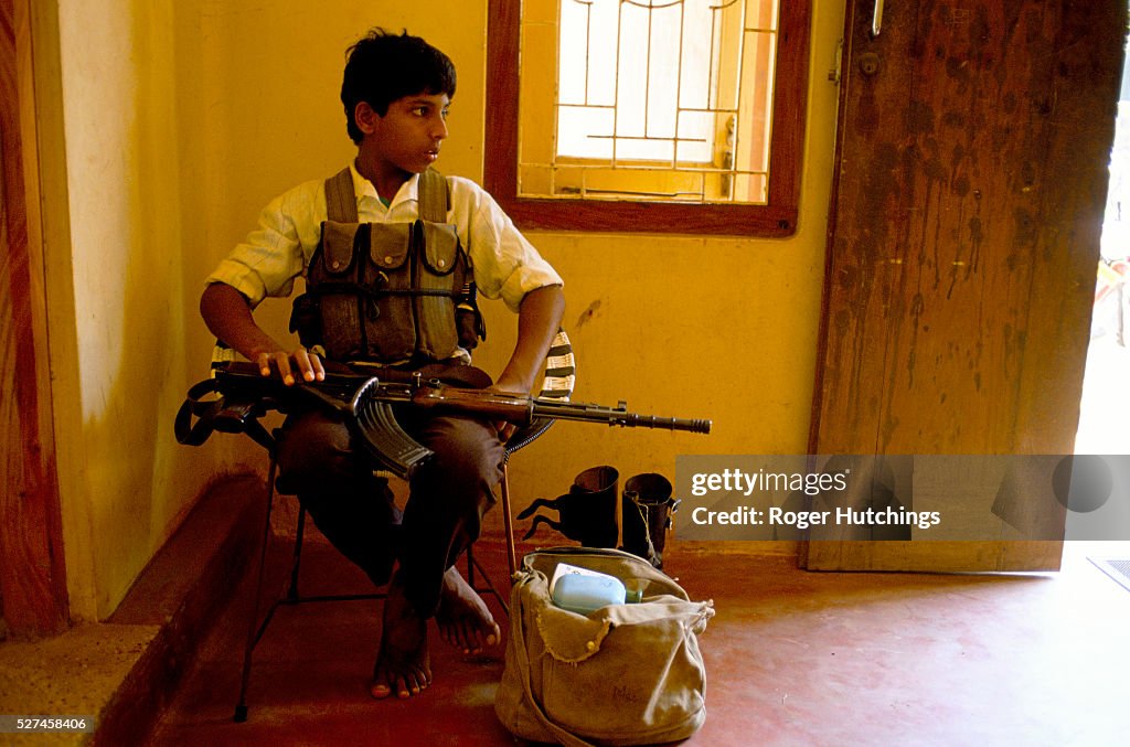 Sri Lanka - Jaffna - Boy Soldiers of the Tamil Tigers