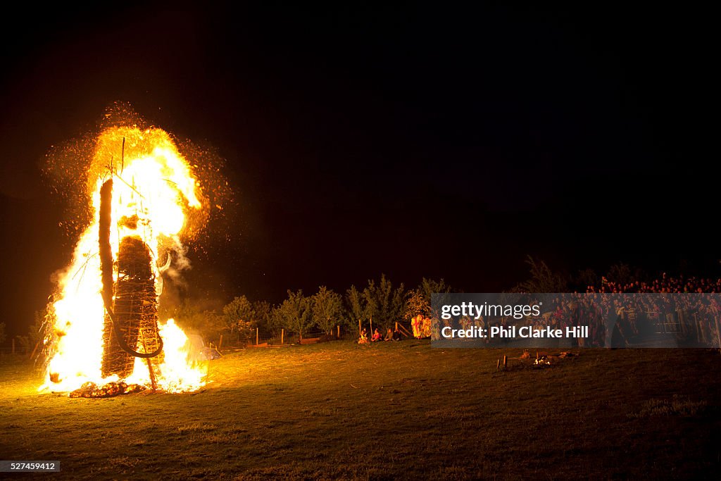 UK - Traditional celebrations - Beltane