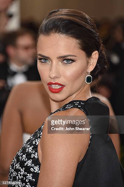 Adriana Lima attends the "Manus x Machina: Fashion In An Age Of Technology" Costume Institute Gala at Metropolitan Museum of Art on May 2, 2016 in...