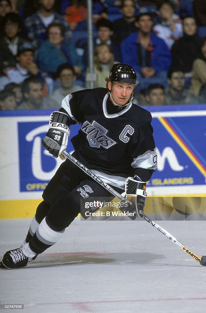 Wayne Gretzky In Action