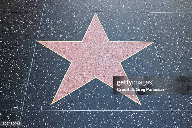 estrellas en el paseo de la fama de hollywood - hollywood walk of fame fotografías e imágenes de stock