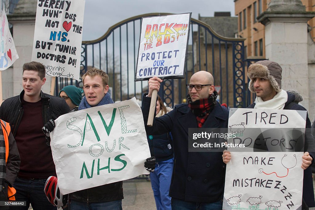 UK - London - NHS Junior Doctor strike