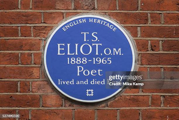 Blue plaque to T. S. Eliot, poet, 1888 3 Kensington Court Gardens. He lived and dies at this address. London's blue plaques scheme, founded in 1866,...