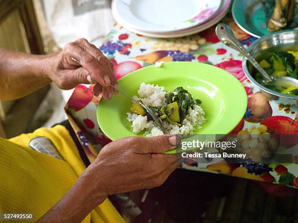 Pinoy Eating Rice Filipino Eating Photos and Premium High Res Pictures - Getty Images