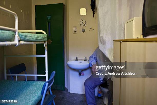 Prison Cell Uk Photos And Premium High Res Pictures Getty Images prison-cell-uk-photos-and-premium-high-res-pictures-getty-images