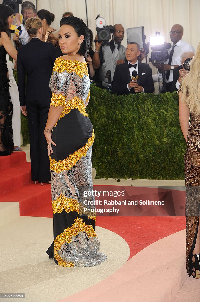 "Manus x Machina: Fashion In An Age Of Technology" Costume Institute Gala - Arrivals