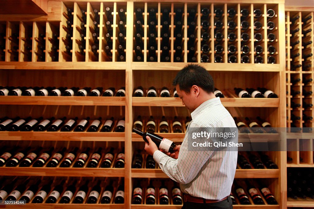 China - Business - China Wine Sales