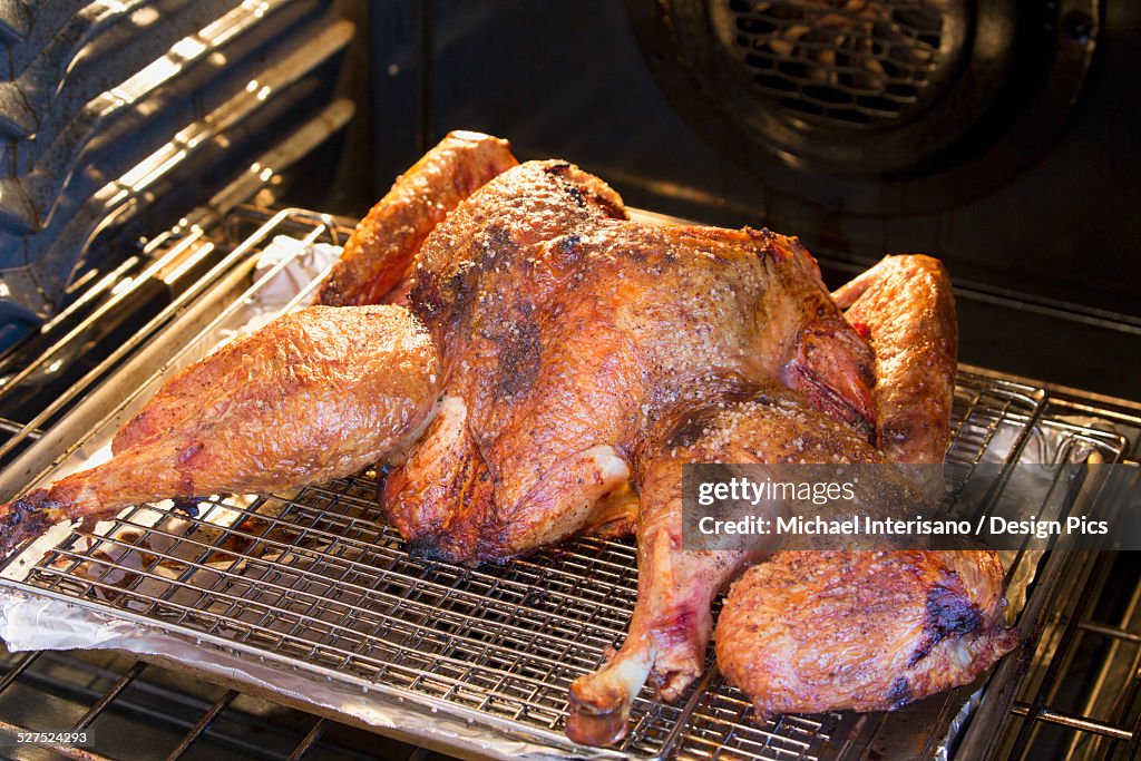 Cooked On Rack Roasted Chicken On A Rack In The Oven High-Res Stock Photo - Getty Images