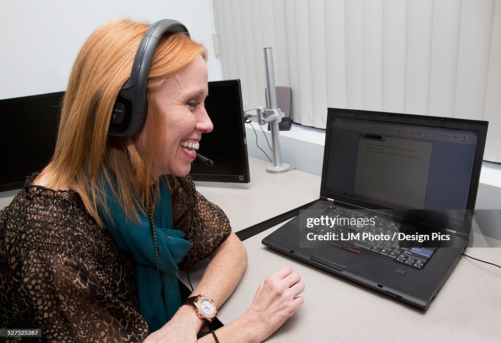 Special Function Computer Training To Use Computer With Special Functions For Persons With ...