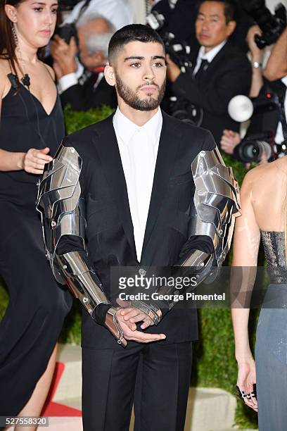 Zayn Malik attends the 'Manus x Machina: Fashion in an Age of Technology' Costume Institute Gala at the Metropolitan Museum of Art on May 2, 2016 in...