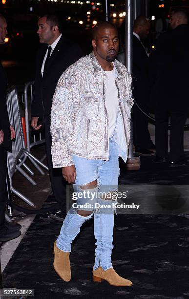 Kanye West arrives to the Gilded Lily on May 2, 2016 in New York City.