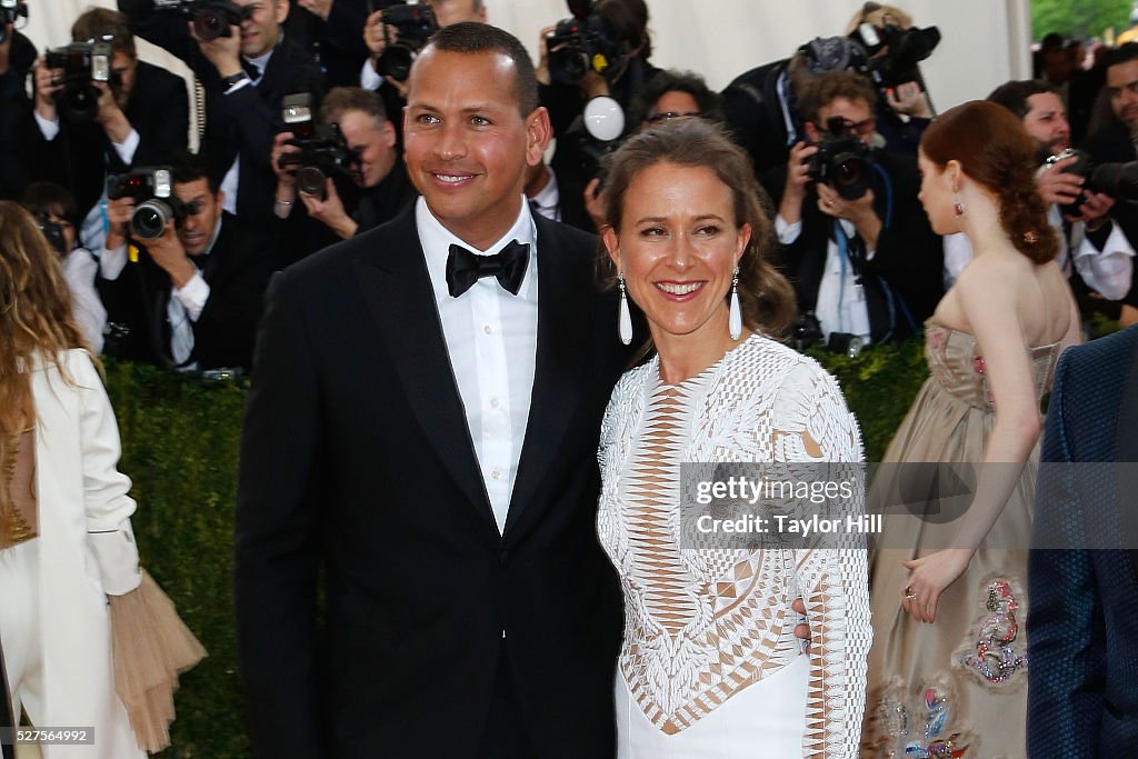 "Manus x Machina: Fashion In An Age Of Technology" Costume Institute Gala - Arrivals