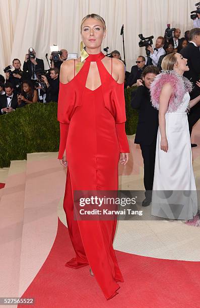 Maria Sharapova arrives for the "Manus x Machina: Fashion In An Age Of Technology" Costume Institute Gala at Metropolitan Museum of Art on May 2,...