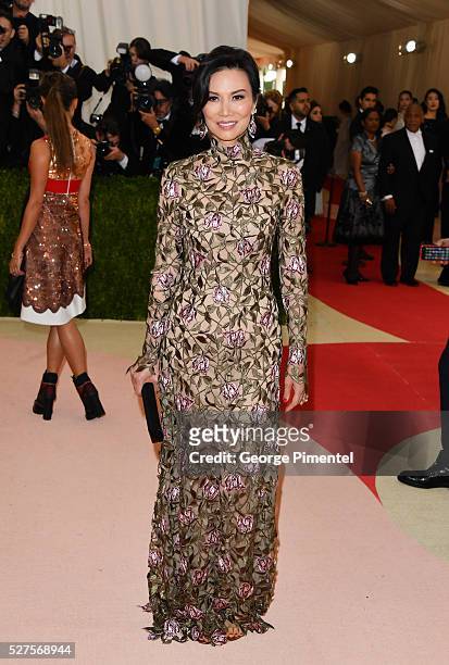 Wendi Deng Murdoch attends the 'Manus x Machina: Fashion in an Age of Technology' Costume Institute Gala at the Metropolitan Museum of Art on May 2,...