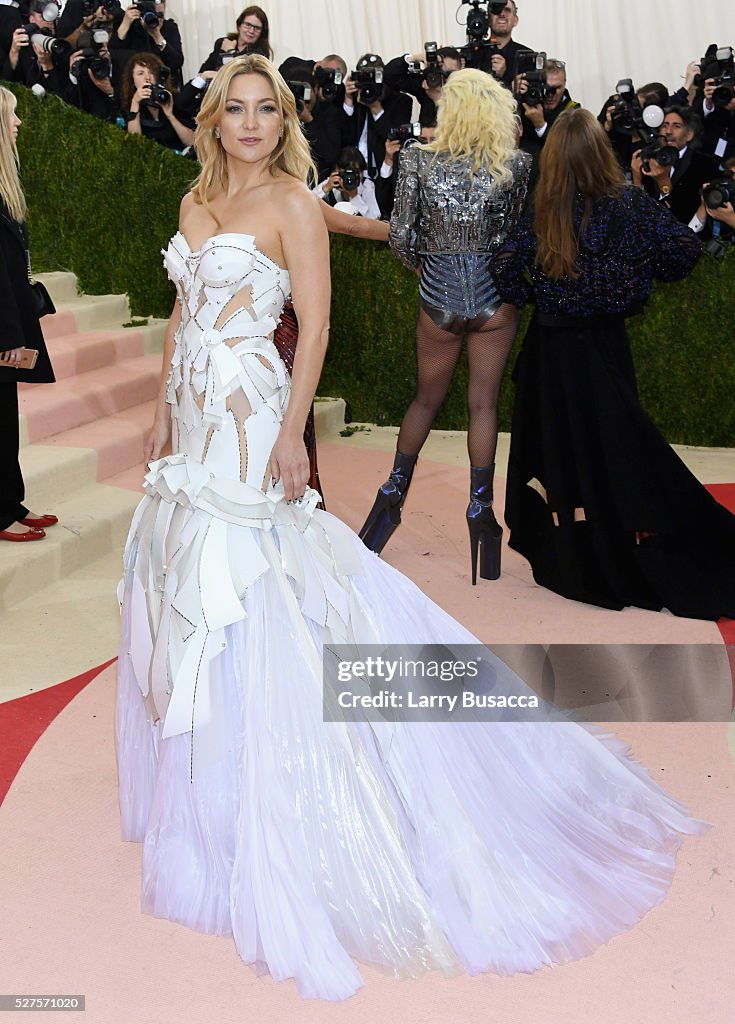 "Manus x Machina: Fashion In An Age Of Technology" Costume Institute Gala - Arrivals