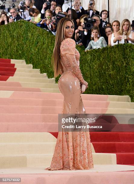 Beyonce attends the "Manus x Machina: Fashion In An Age Of Technology" Costume Institute Gala at Metropolitan Museum of Art on May 2, 2016 in New...
