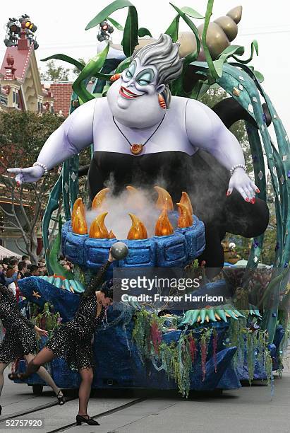 The Aladdin float takes part in the "Walt Disney's Parade of Dreams" during the Disneyland 50th Anniversary Celebration at Disneyland Park on May 4,...
