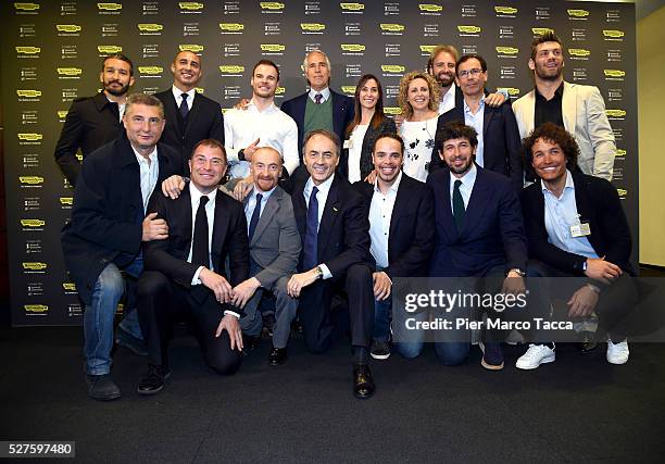 Gianluca Zambrotta, David Trezeguet, Giuliano Razzoli, Giovanni Malago, Flavia Pennetta, Alessandra Sensini, Massimiliano Rosolino, Davide Cassani,...