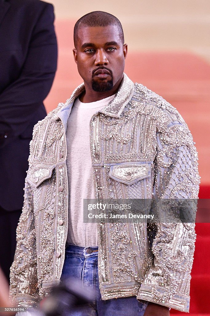 "Manus x Machina: Fashion In An Age Of Technology" Costume Institute Gala - Outside Arrivals