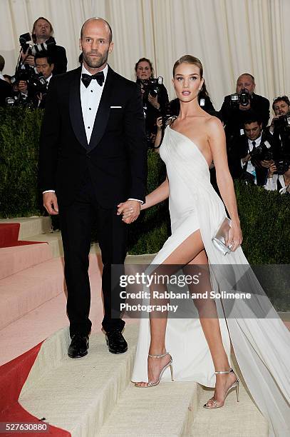 Jason Statham and Rosie Huntington-Whiteley attends "Manus x Machina: Fashion In An Age Of Technology" Costume Institute Gala at