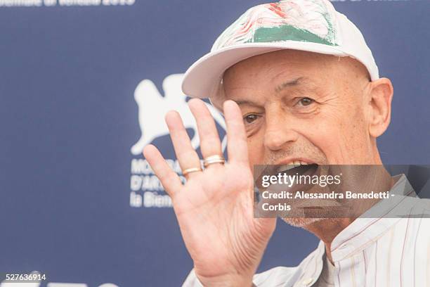 Director Jonhatan Demme and member of Jury of the Official Section Poses during a photocall during the 72nd International Venice Flim Festival