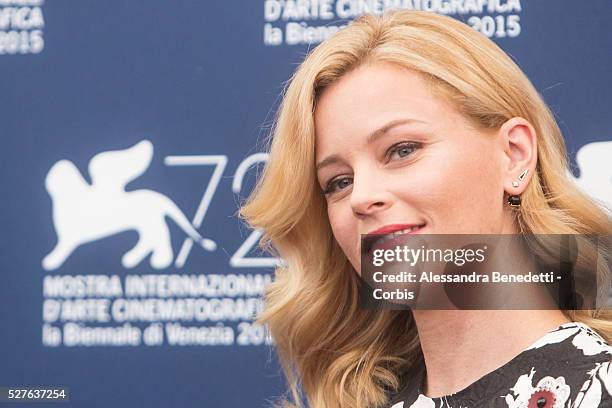 Actress Elisabeth Banks and member of Jury of the Official Section Poses during a photocall during the 72nd International Venice Flim Festival