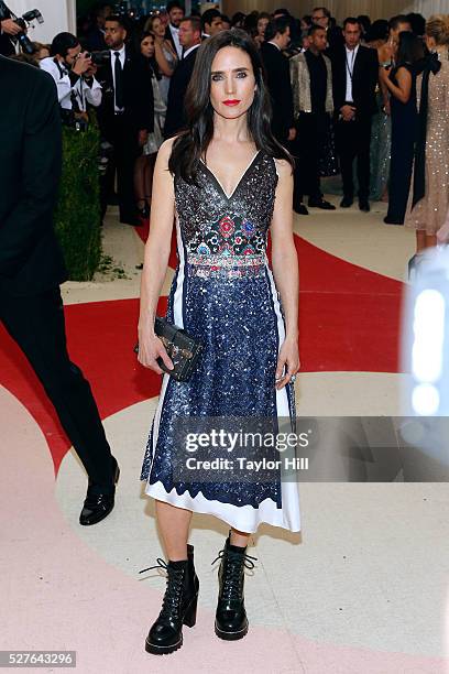 Jennifer Connelly attends "Manus x Machina: Fashion in an Age of Technology", the 2016 Costume Institute Gala at the Metropolitan Museum of Art on...