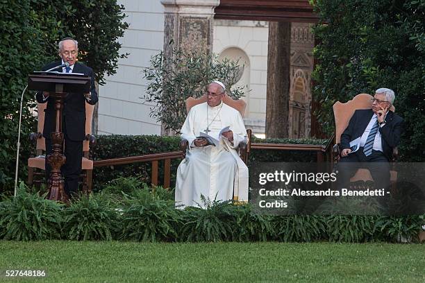 Pope Francis Meets Israeli President Shimon Peres, Palestinian President Mahmoud Abbas And Patriarch Bartholomaios I To Pray For Peace at the Vatican...