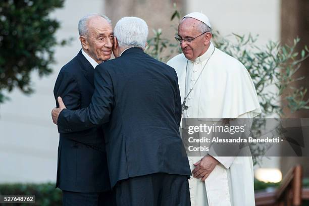 Pope Francis Meets Israeli President Shimon Peres, Palestinian President Mahmoud Abbas And Patriarch Bartholomaios I To Pray For Peace at the Vatican...