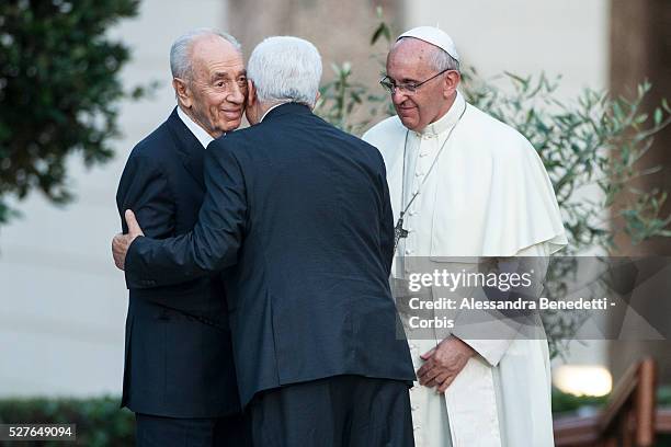 Pope Francis Meets Israeli President Shimon Peres, Palestinian President Mahmoud Abbas And Patriarch Bartholomaios I To Pray For Peace at the Vatican...