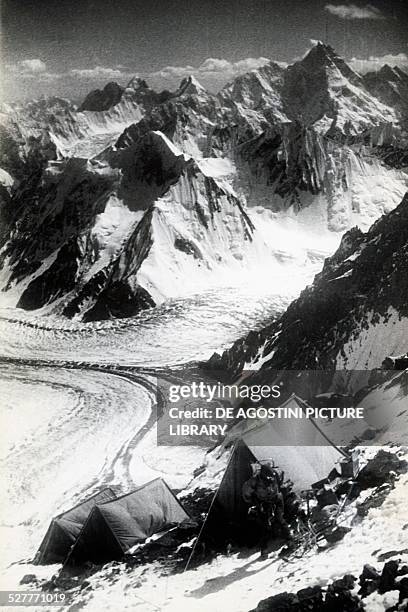 The V field of the Italian expedition to K2, 1954. Biella, Fondazione Sella Istituto Di Fotografia Alpina Vittorio Sella