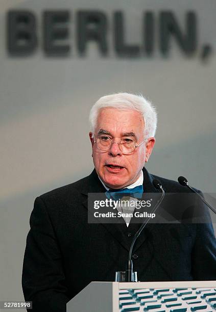 American architect Peter Eisenman speaks at the official opening of the Holocaust Memorial on May 10, 2005 in Berlin, Germany. The Holocaust...