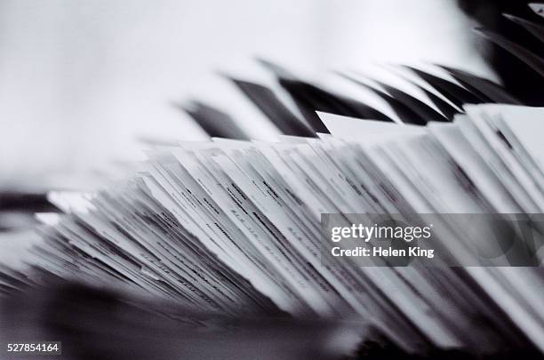 paperwork - documento imagens e fotografias de stock