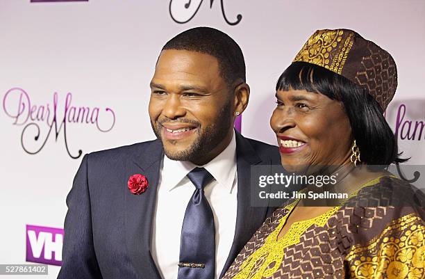 Actor Anthony Anderson and his mother Doris Hancox attend the VH1's "Dear Mama" taping at St. Bartholomew's Church on May 2, 2016 in New York City.