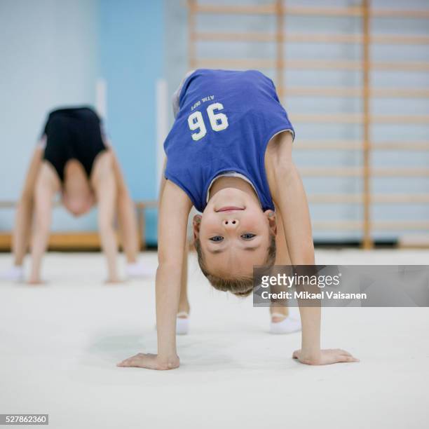 rhythmic gymnastics - artistic gymnastics stock pictures, royalty-free photos & images