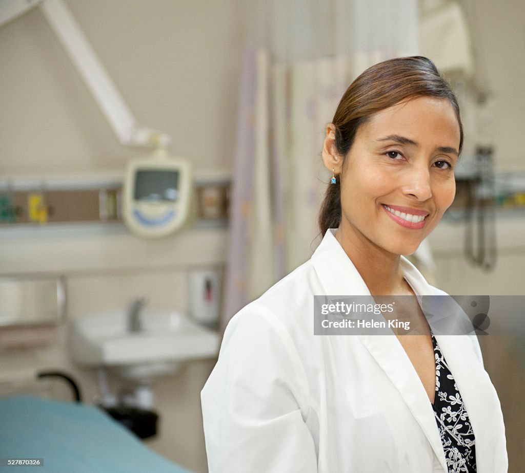 Doctor High Resolution Portrait Of A Smiling Doctor High-Res Stock Photo - Getty Images